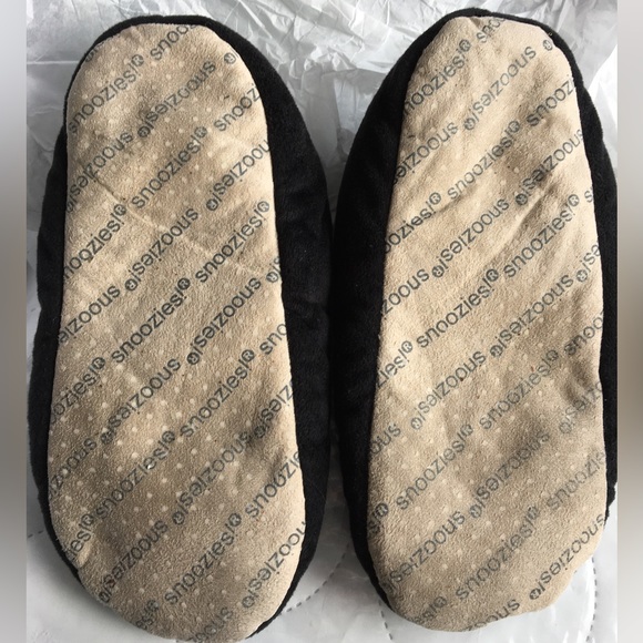 5/$20 Womens Puppy Slippers Nonslip Cozy Slippers - Picture 3 of 5